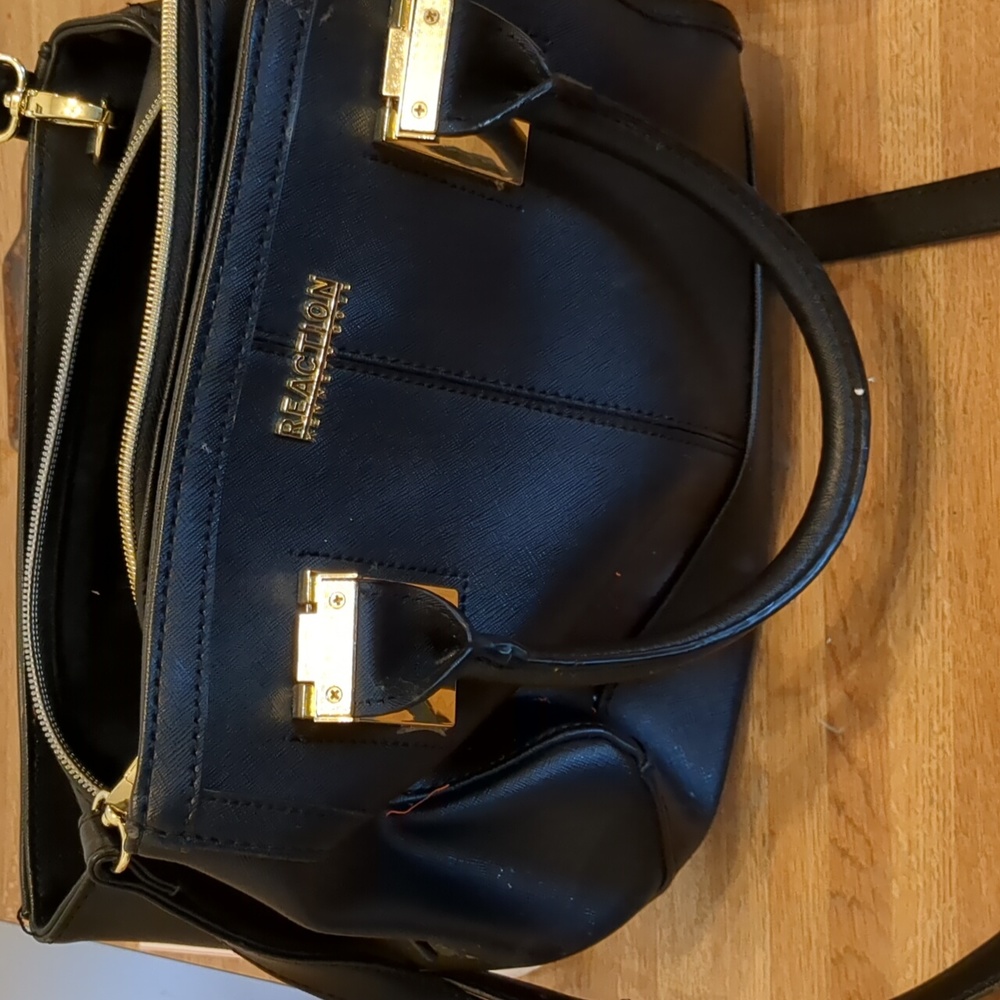 Kenneth Cole Reaction purse